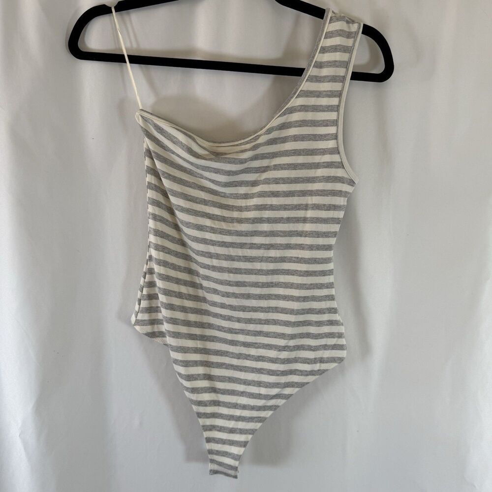 New Le Lis Bodysuit Women's Medium White Grey Striped Single Shoulder Stretch